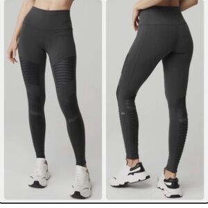 Alo Yoga High-Waist Moto Legging  Anthracite color Small